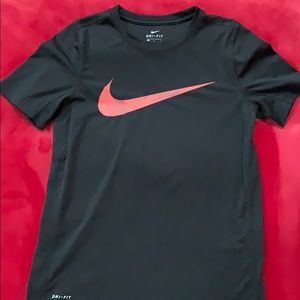 Nike Dry Fit Shirt